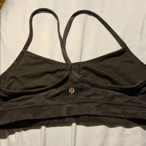 Black lulu sports bra size 10